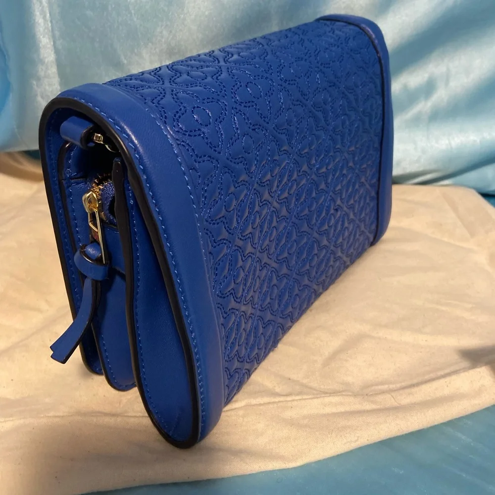 Tory Burch hand bag, comes with a strap and a dust bag - Picture 4 of 4